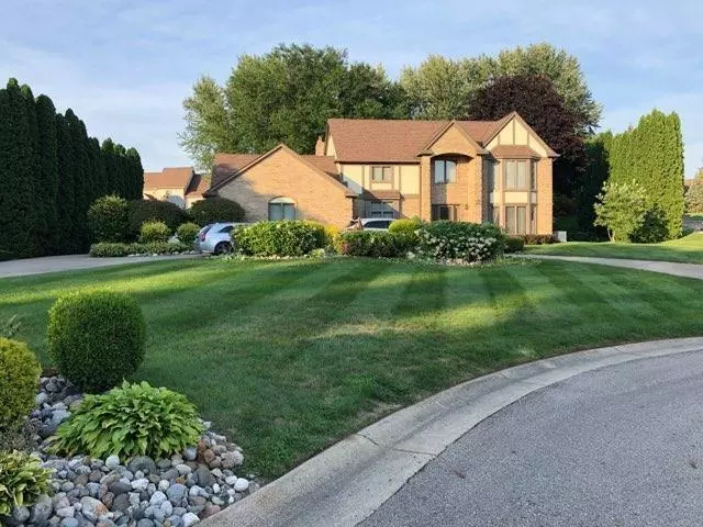 Flint, MI 48532,1297 Highland Meadows