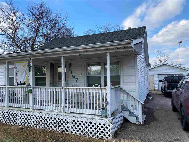 1167 Allen, Burton, MI 48529