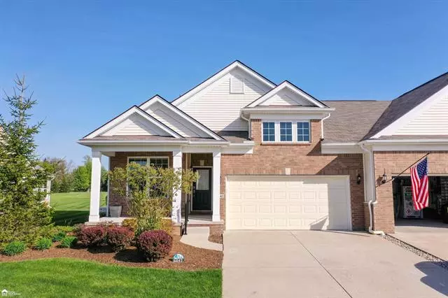 6442 Prairie Dunes, Grand Blanc, MI 48439