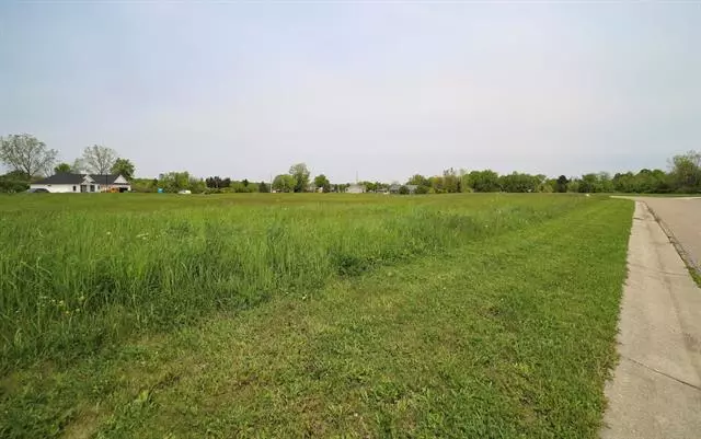 2416 Shade Grove Drive, Clayton Twp, MI 48433