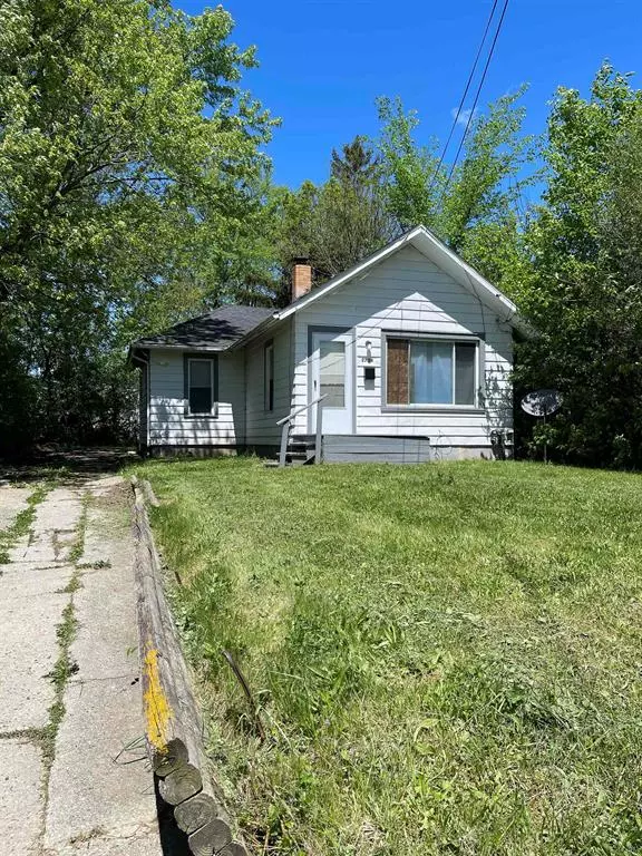 2734 Cumings Avenue, Flint, MI 48503