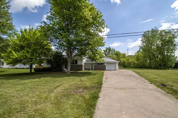 9094 N Lewis Road, Clio, MI 48420