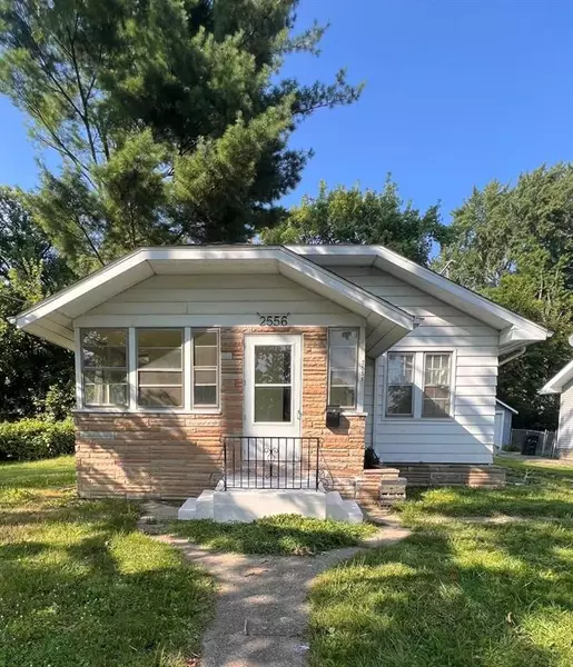 2556 Altoona Street, Flint, MI 48504