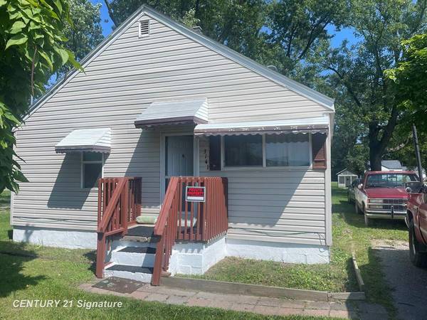 3141 Myrton Street, Burton, MI 48529