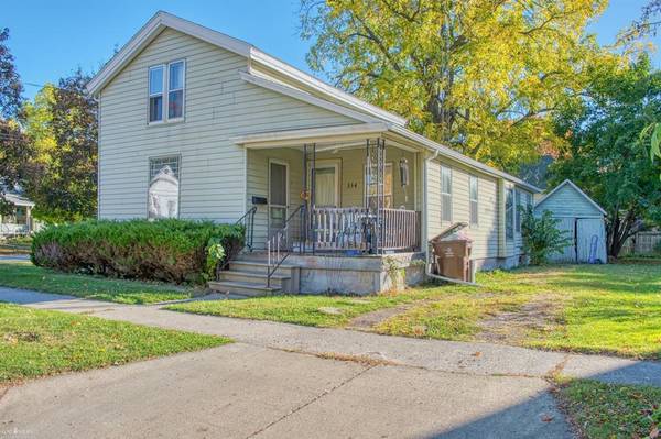 334 N Hickory Street, Owosso, MI 48867