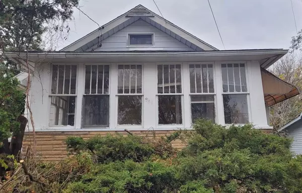 931 HUGHES Avenue, Flint, MI 48503