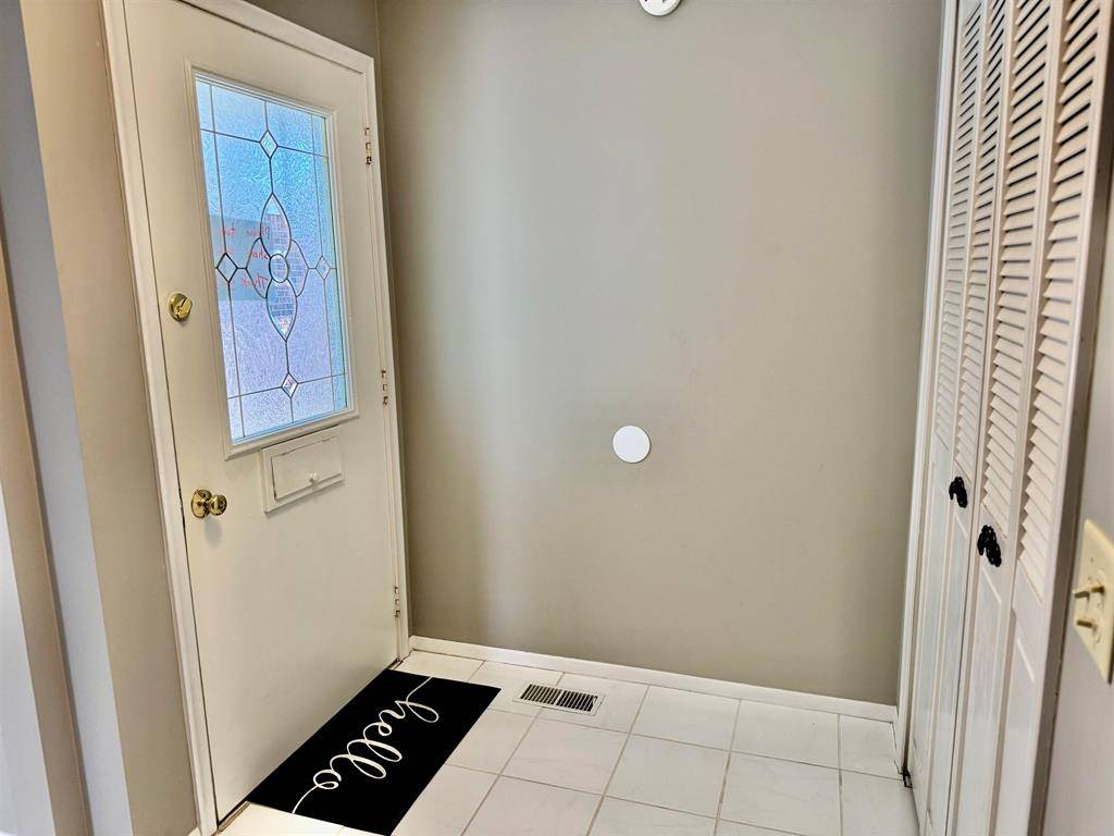 Grand Blanc, MI 48439,507 Dorset Circle