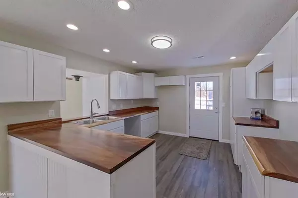 Davison Twp, MI 48423,7447 E Bristol Road