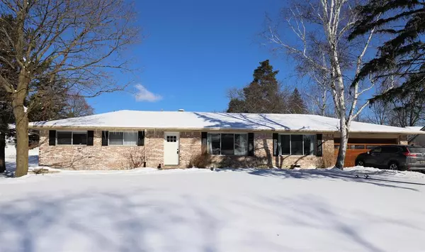 2441 Valleylane Drive, Grand Blanc, MI 48439