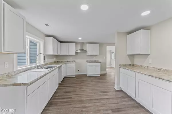 Montrose Twp, MI 48457,10104 Sheridan Road