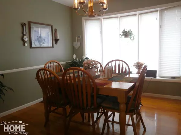 Owosso, MI 48867,1327 Summit Street