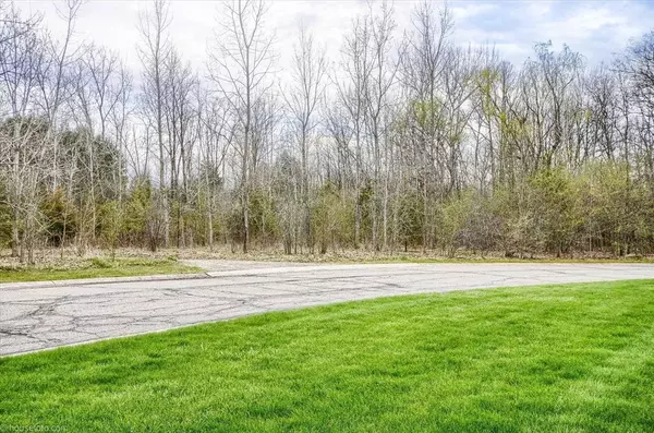 Mundy Twp, MI 48507,1380 Sunset Boulevard