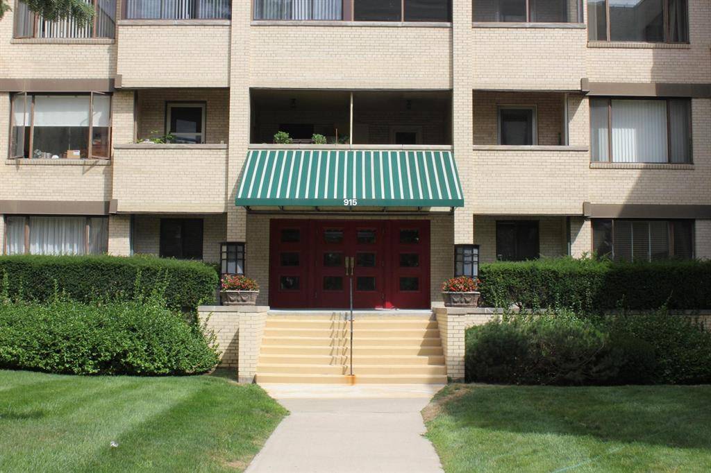 915 E Court #206 Street 206, Flint, MI 48503
