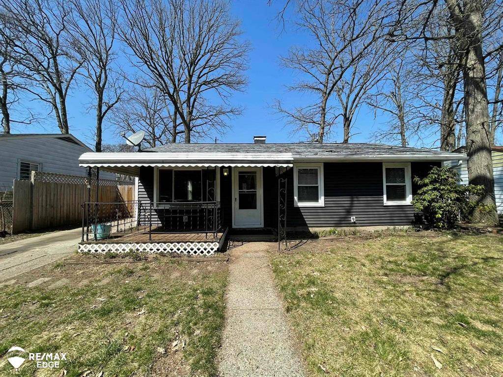 2415 Beta Lane, Flint, MI 48506