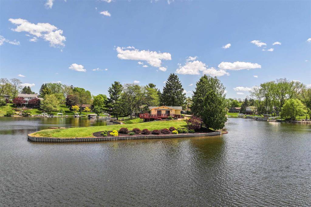 7500 Ore Knob Court, Tyrone Twp, MI 48430