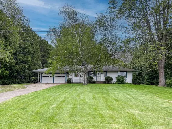1227 Howe Road, Burton, MI 48509