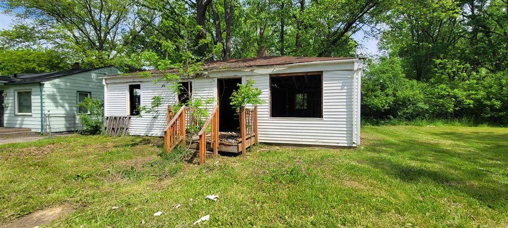402 W Gracelawn Avenue, Flint, MI 48505
