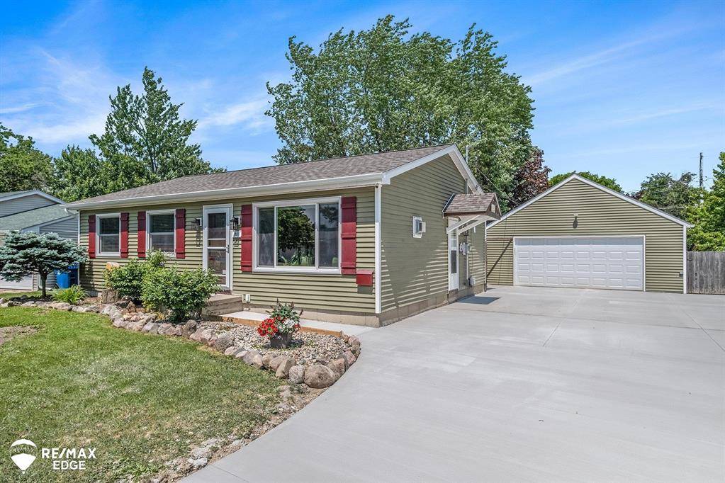 805 Hemlock Drive, Davison, MI 48423