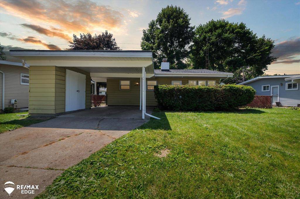 3606 Pingree Avenue, Flint, MI 48503