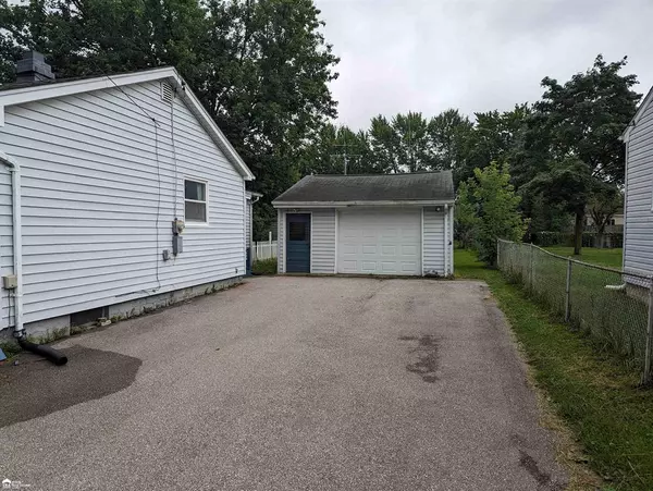 Flint Twp, MI 48507,2453 Betty Lane