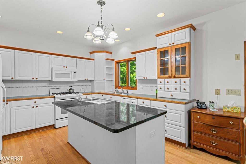 Mundy Twp, MI 48473,5130 Highpoint Drive