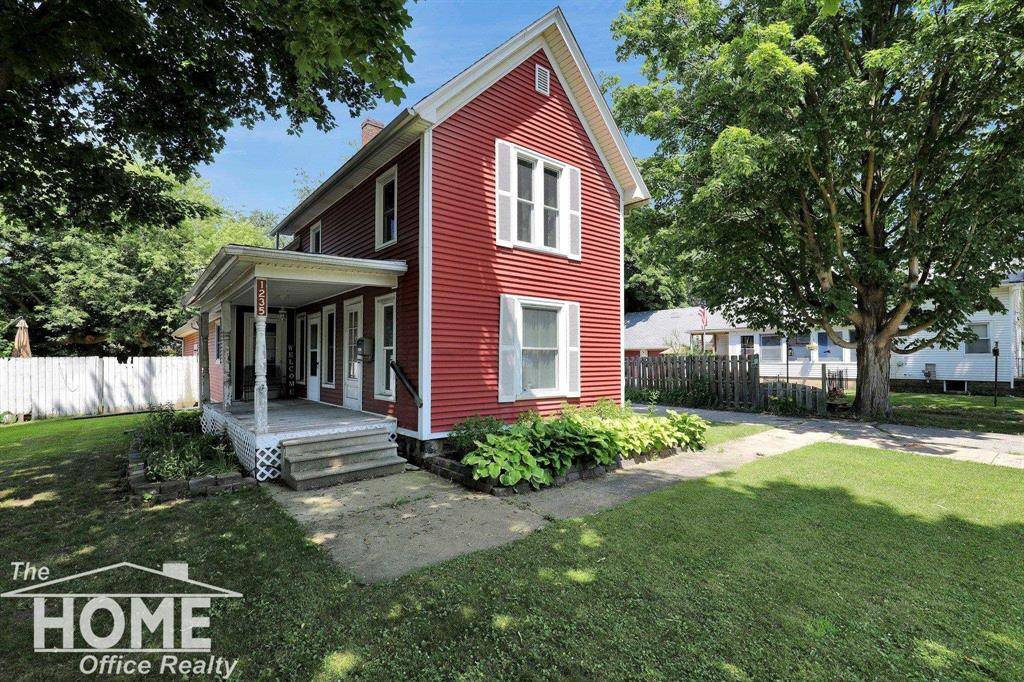 1235 N Shiawassee Street, Owosso, MI 48867