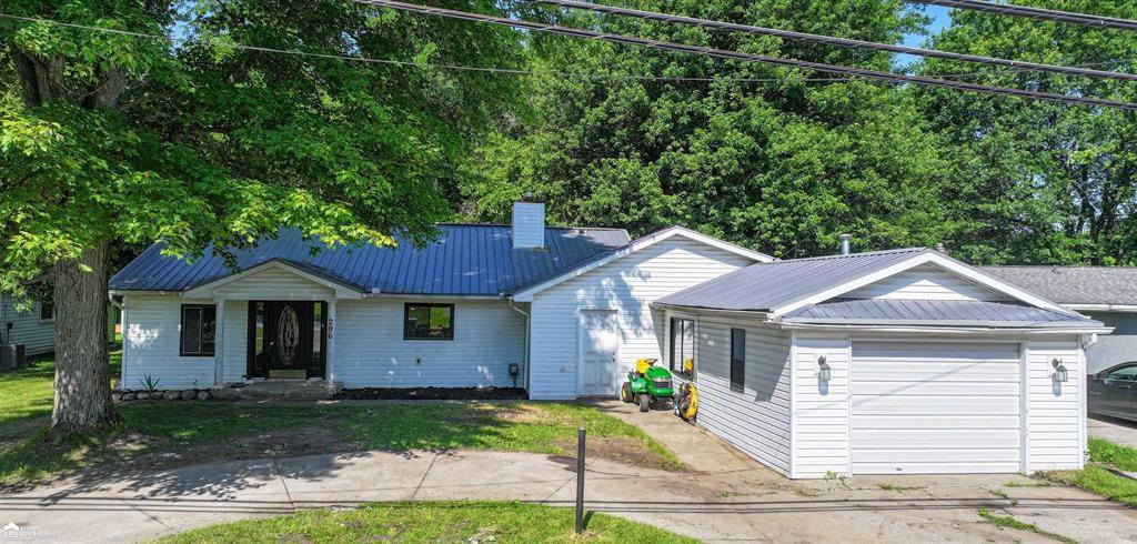 296 S Saginaw Street, Montrose, MI 48457