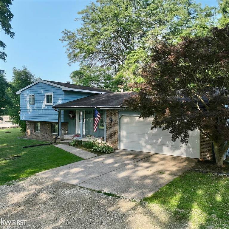 6355 Mckinley Road, Flushing Twp, MI 48433
