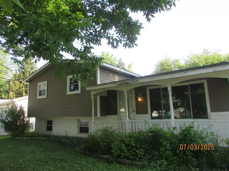 802 Murphy Road, Linden, MI 48451
