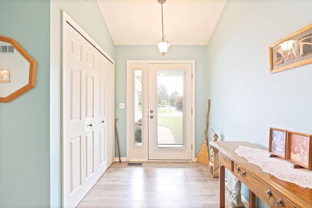 Vienna Twp, MI 48420,11315 Grand Oaks Drive