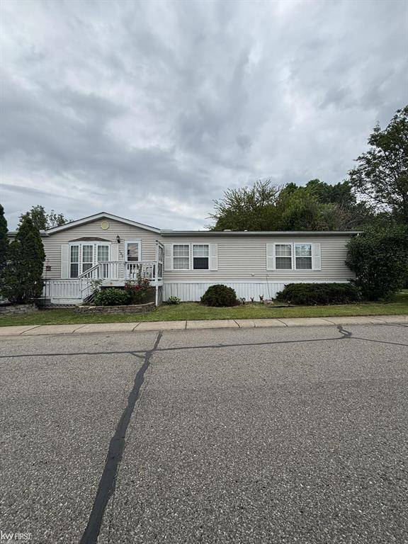 2500 Mann Road lot 195, Village Of Clarkston, MI 48356