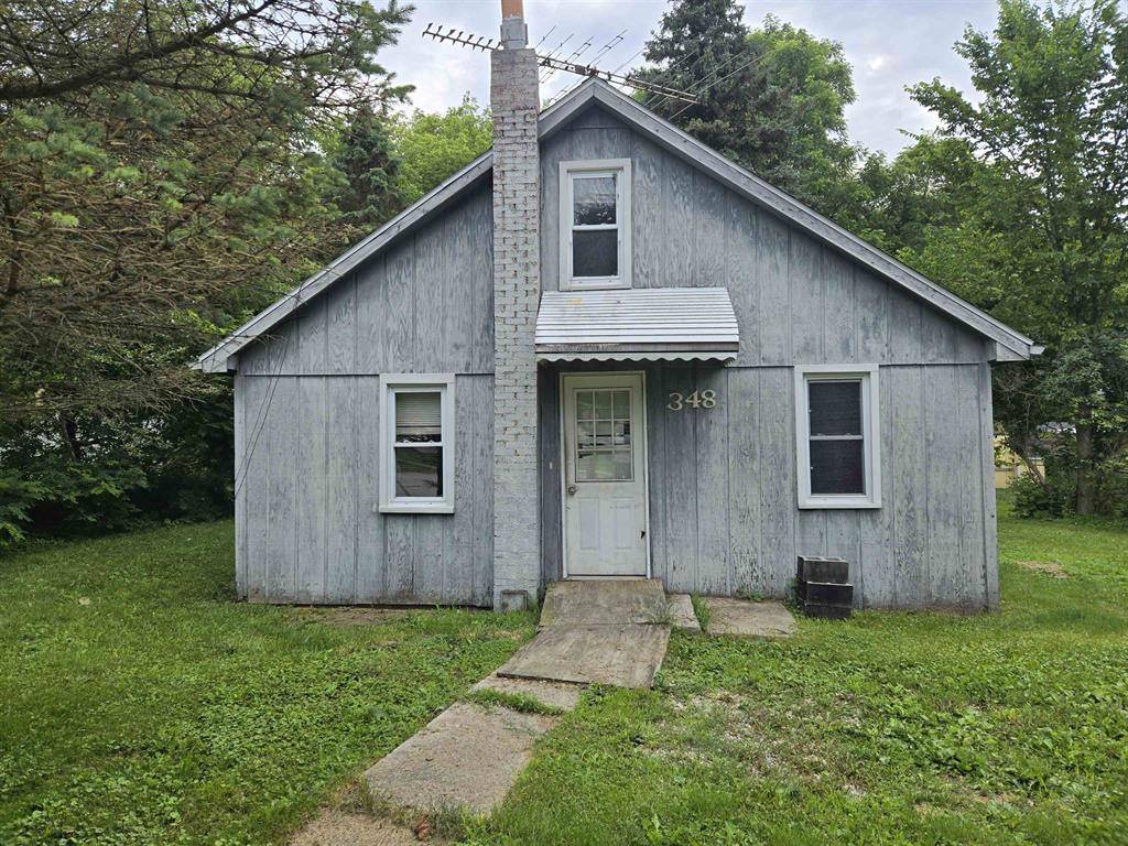 348 Nightingale Avenue, Lapeer, MI 48446