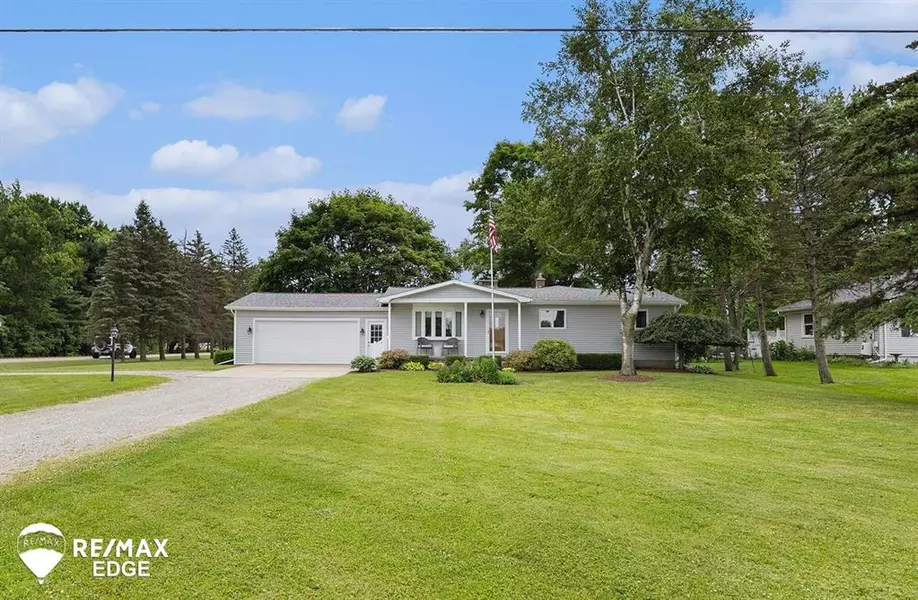 8208 E Potter Road, Davison Twp, MI 48423