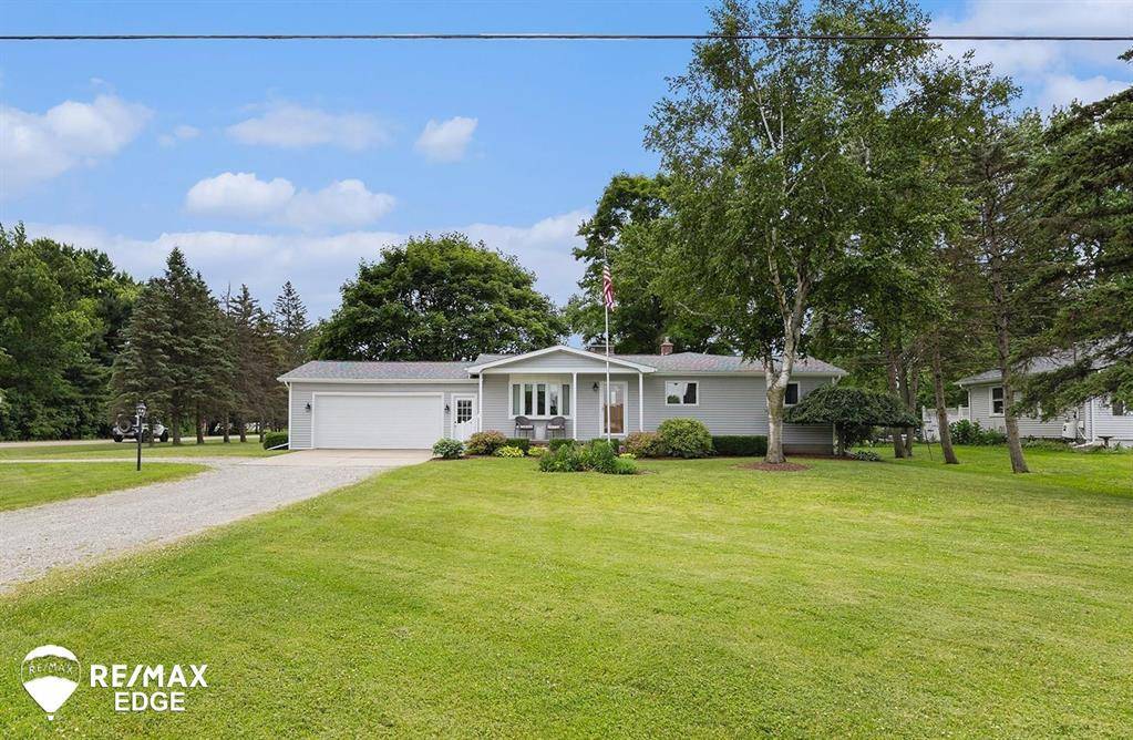 8208 E Potter Road, Davison Twp, MI 48423