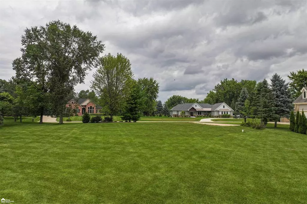 Fenton Twp, MI 48451,4299 Lake Farms Court