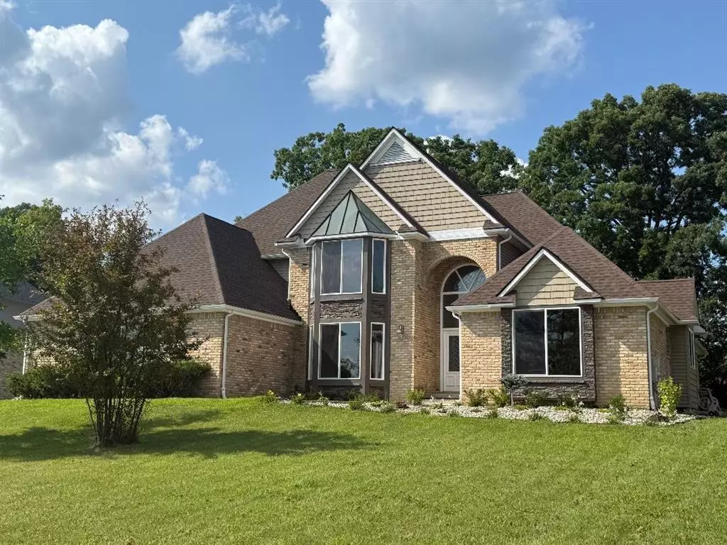 Grand Blanc, MI 48439,1217 KINGS CARRIAGE Road