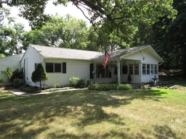 Fenton, MI 48430,305 Furlong Street