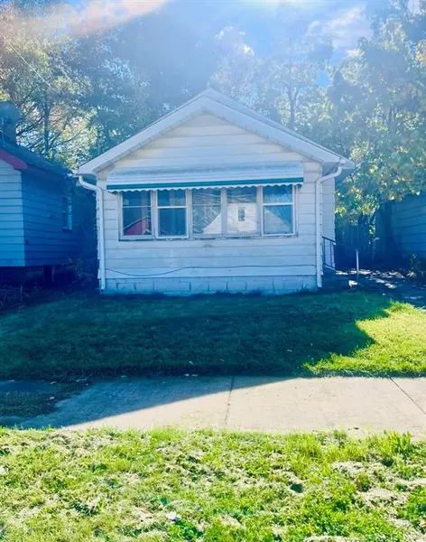 615 Freeman Avenue, Flint, MI 48507