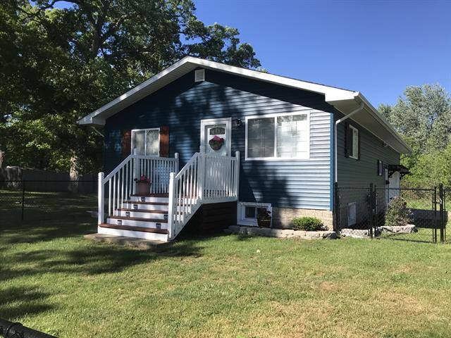 276 Lakeside Drive, Quincy Twp, MI 49082