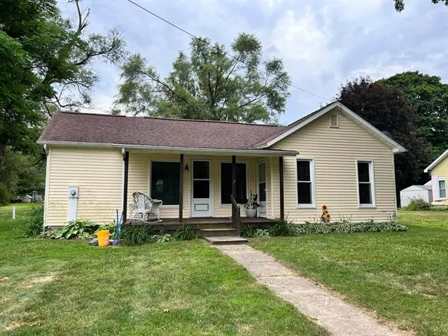 119 Monroe Street, North Adams, MI 49262