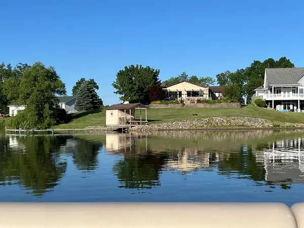 14600 W Diane Drive, Amboy Twp, MI 49232