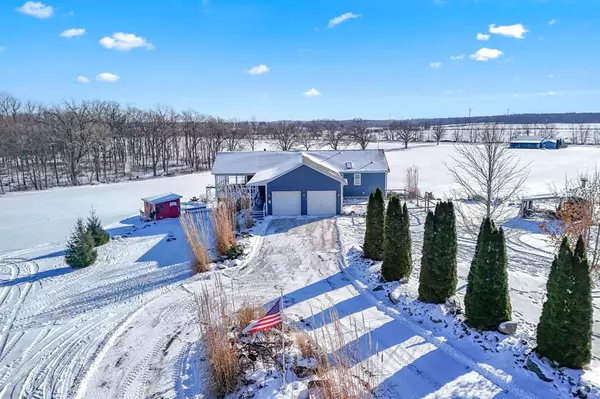 10455 Brown Road, Jonesville, MI 49250