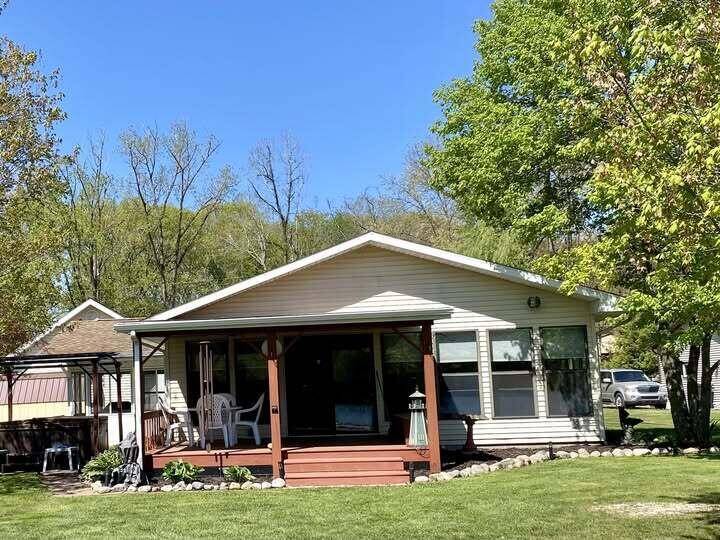 3269 Lake Drive, Cambria Twp, MI 49242