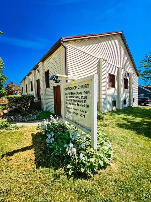 Hillsdale, MI 49242,151 S West Street