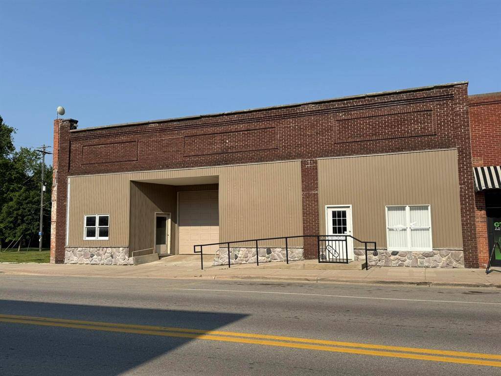 126 S Main Street, Reading, MI 49274
