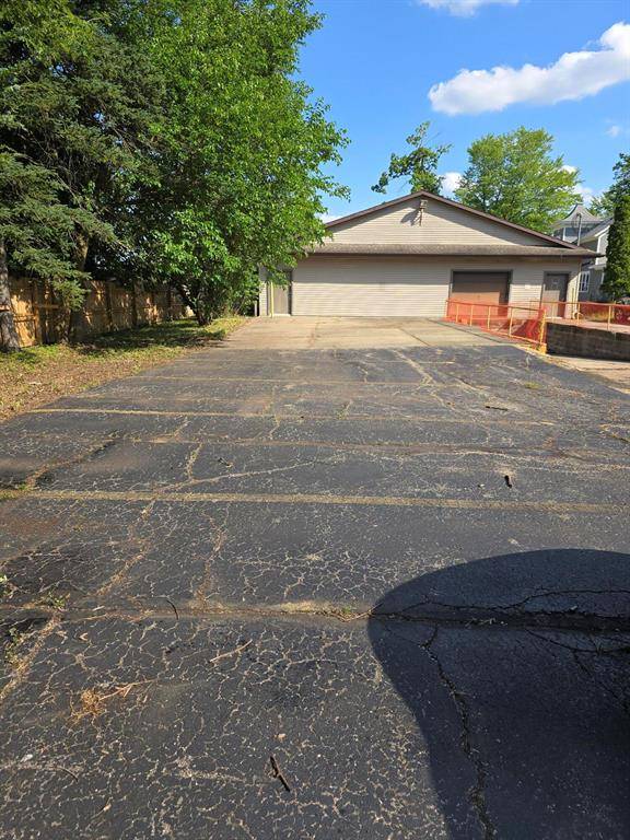 Jonesville, MI 49250,216 W Chicago Street