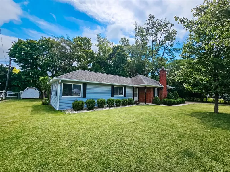 101 Lumbard Street, Hillsdale, MI 49242