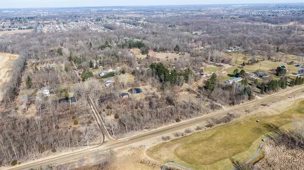 Lyon Twp, MI 48178,9 Mile Road