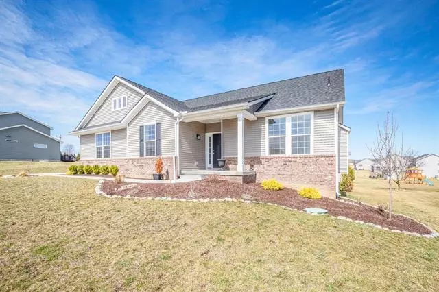 11248 Sand Hill Dr, Grass Lake Twp, MI 49240