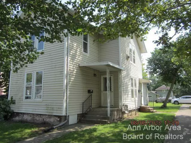 1002 E Maumee, Adrian, MI 49221